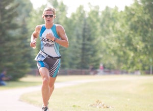 carfraerunhoriz A stellar 1:19 run scored Carfrae the race and 3rd-fastest run among men and women