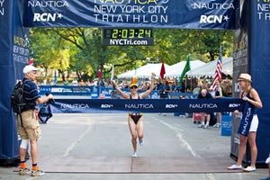 IMG_1026 Rebeccah Wassner defended her title at the NYC Triathlon. Photo: Justin Lee