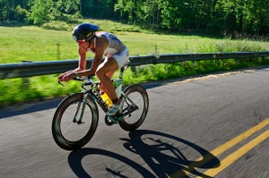 juliedibensrev3knoxville Julie Dibens won the Rev3 Knoxville Olympic-distance triathlon in May against a tough field of women. Photo: Nils Nilsen