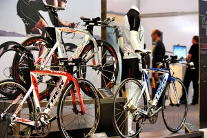 CG1_0904 Trek’s Speed Concept 9 Series in red and grey and the 7 Series in blue.