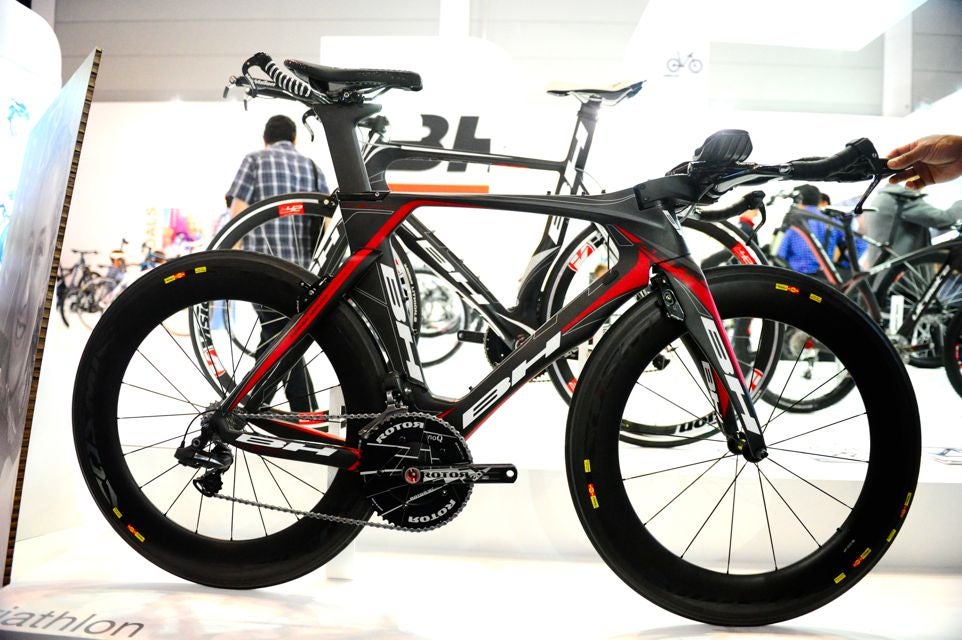 The BH Aerolight tri bike. Photo: Aaron Hersh