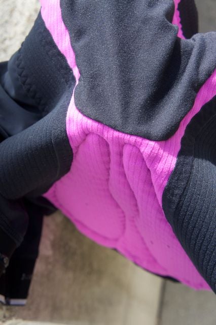 Assos