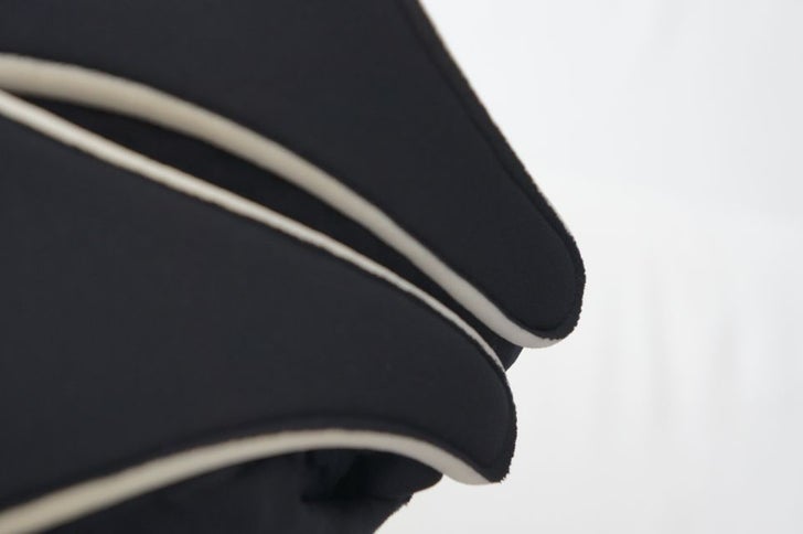 Assos