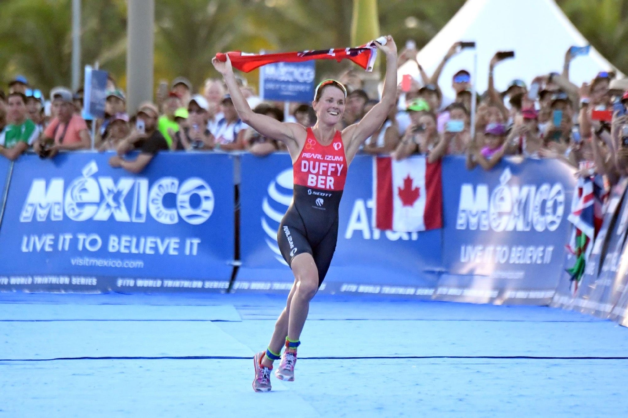 Duffy earned the race victory and world championship as the overall series leader. Photo: Triathlon.org