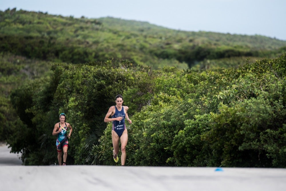 Jorgensen leads Duffy on the final day of competition. Photo: Island House Invitational Triathlon