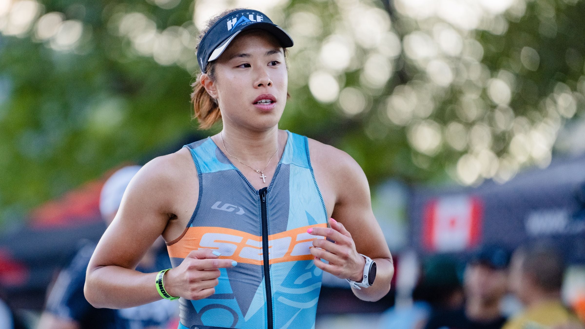 A triathlete demonstrates how to actually race a triathlon run