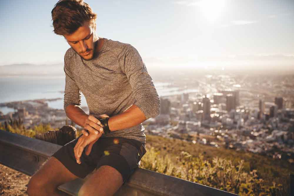 When traveling to a destination race, follow these tips to acclimate to the new timezone for best performance.