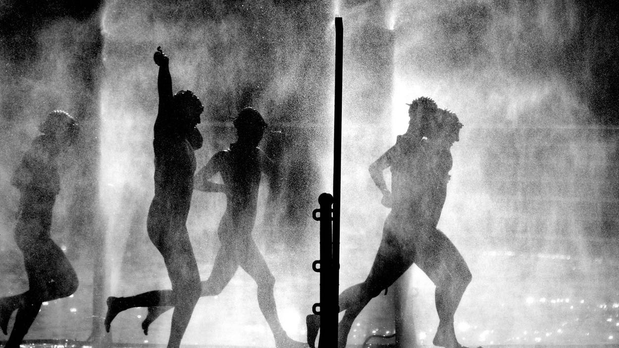 The pro women exit the swim at the World Cup in Tongyeong, Korea on Oct. 19. Photo: Delly Carr/Triathlon.org