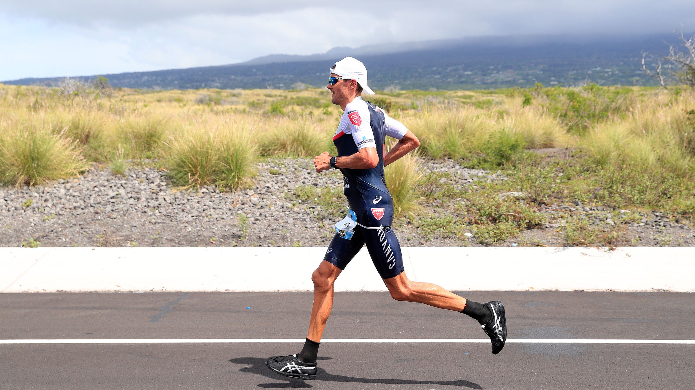 Jan Frodeno won the 2019 Ironman World Championship with a 2:42:43 marathon.