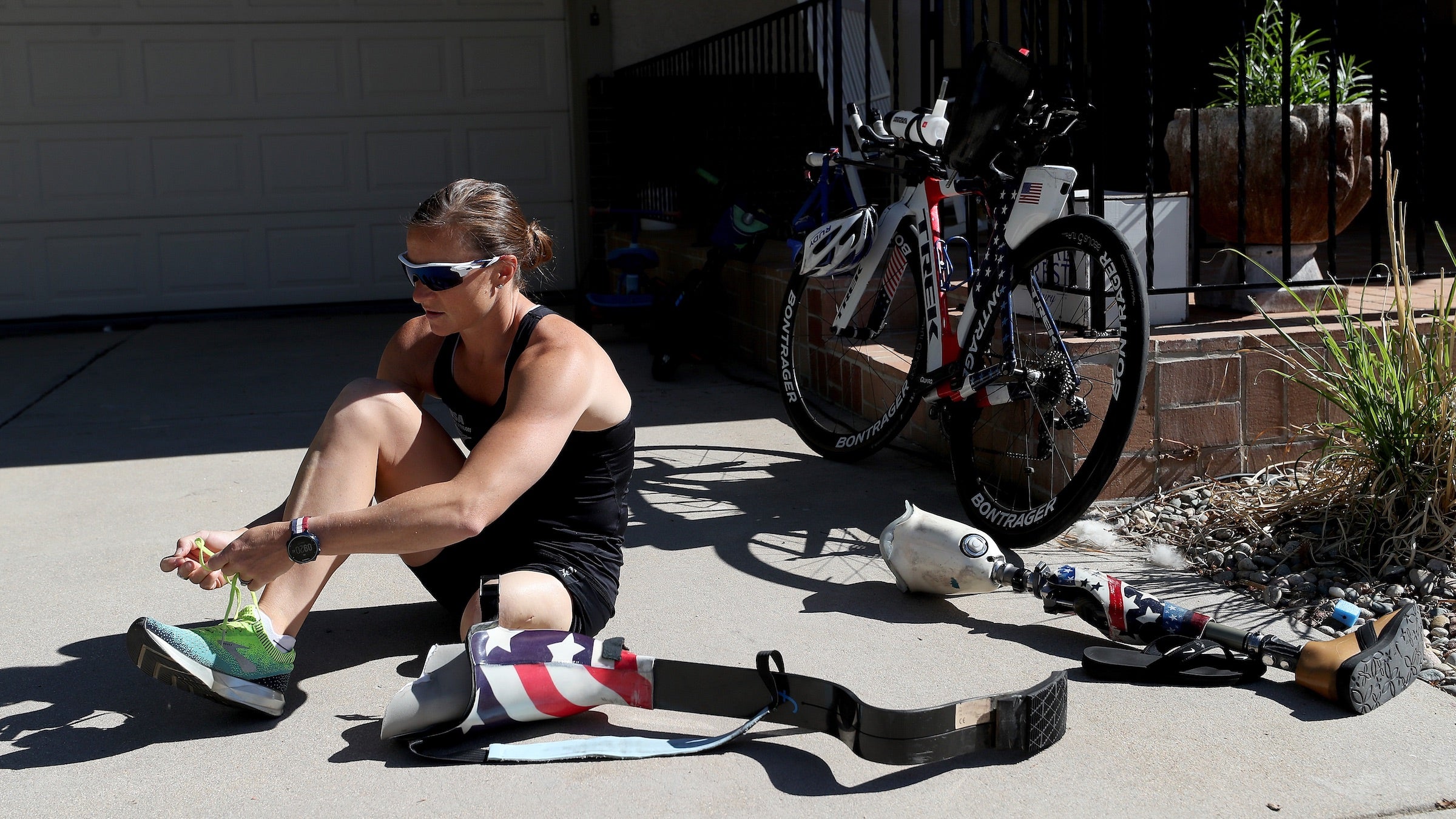 Melissa Stockwell trains outside her home in Colorado.