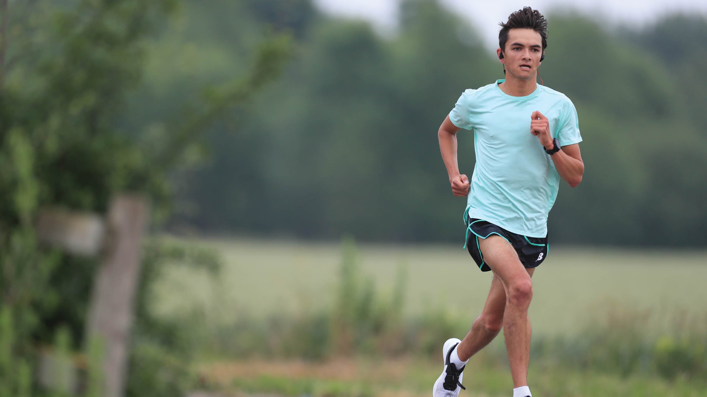 Alex Yee running outside