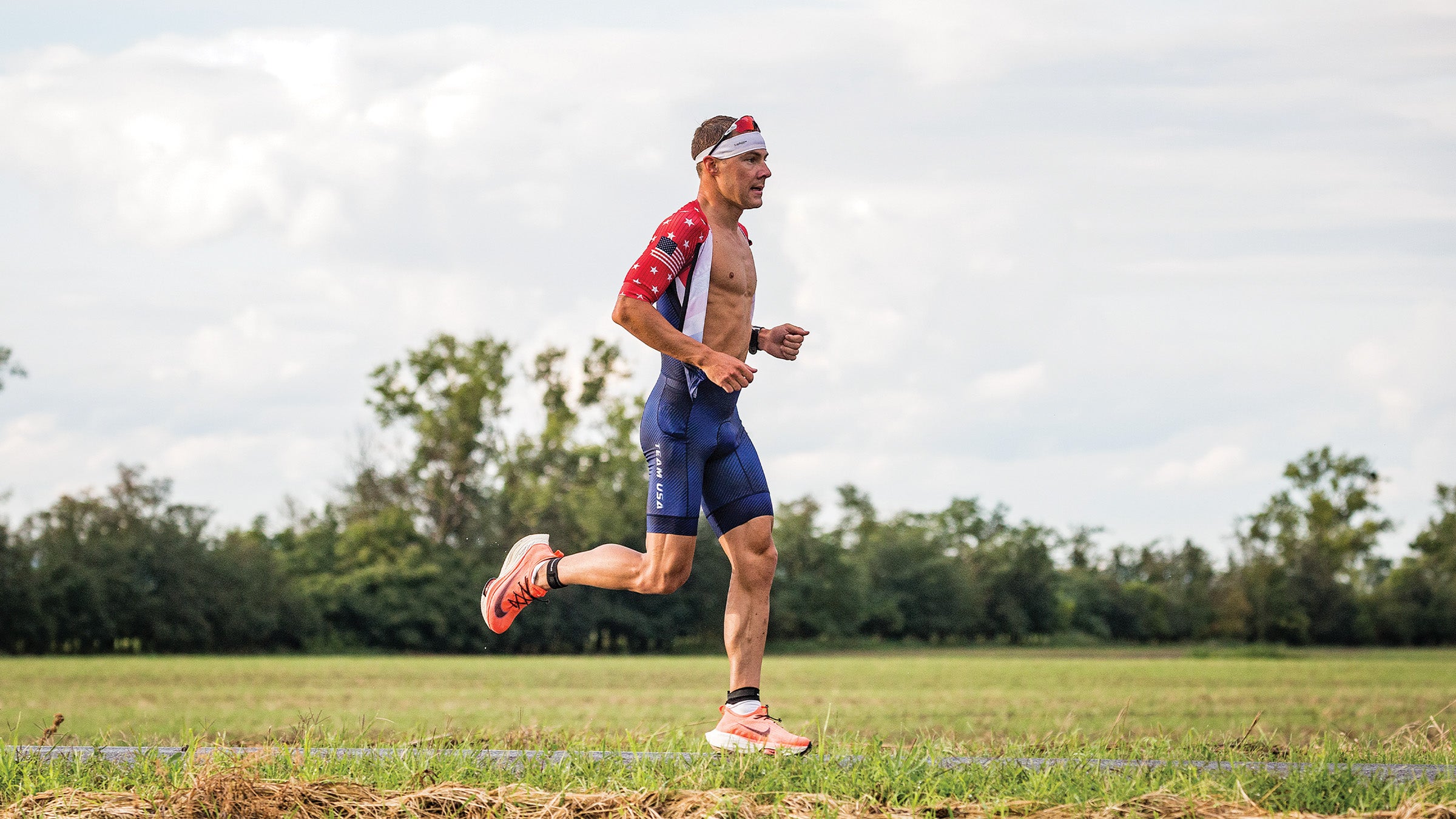 Chartier running outside