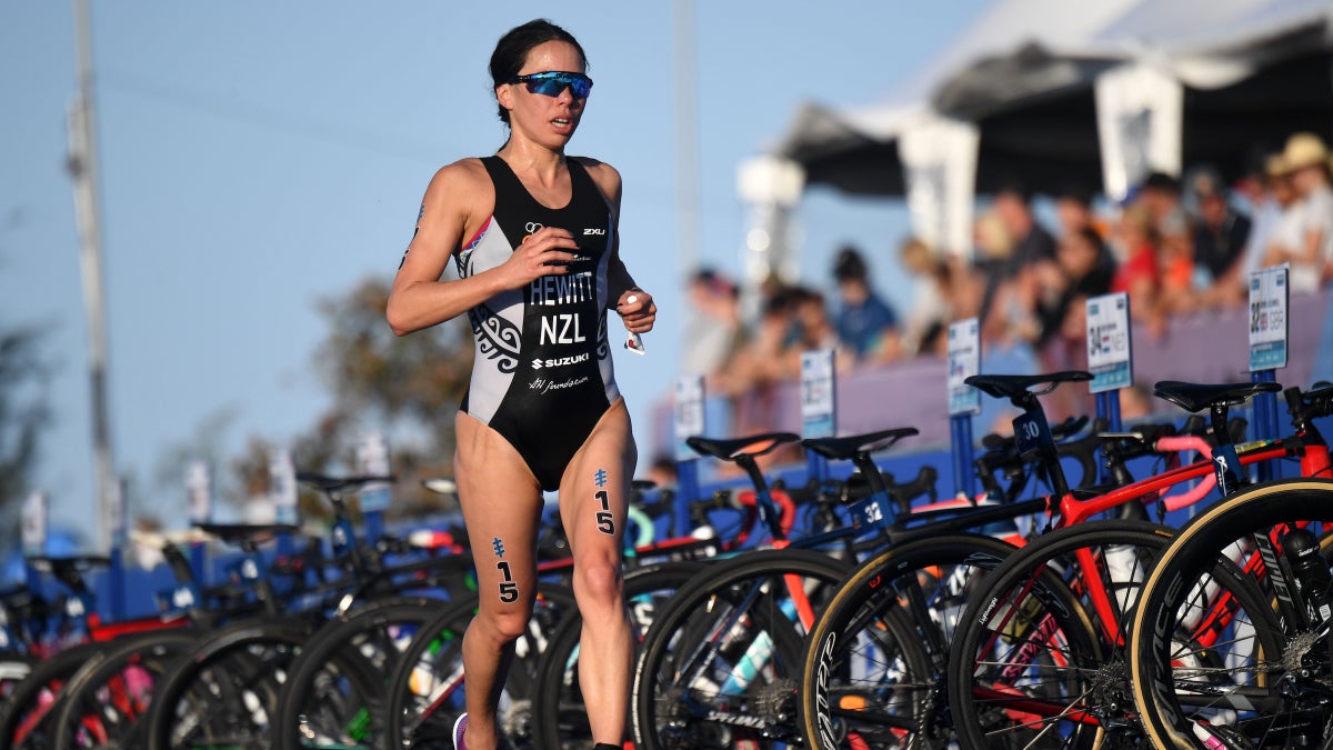 Triathlon News & Notes: Alcatraz Start List, Sub 7/8 Pacemakers Announced, and Andrea Hewitt Named to Commonwealth Games