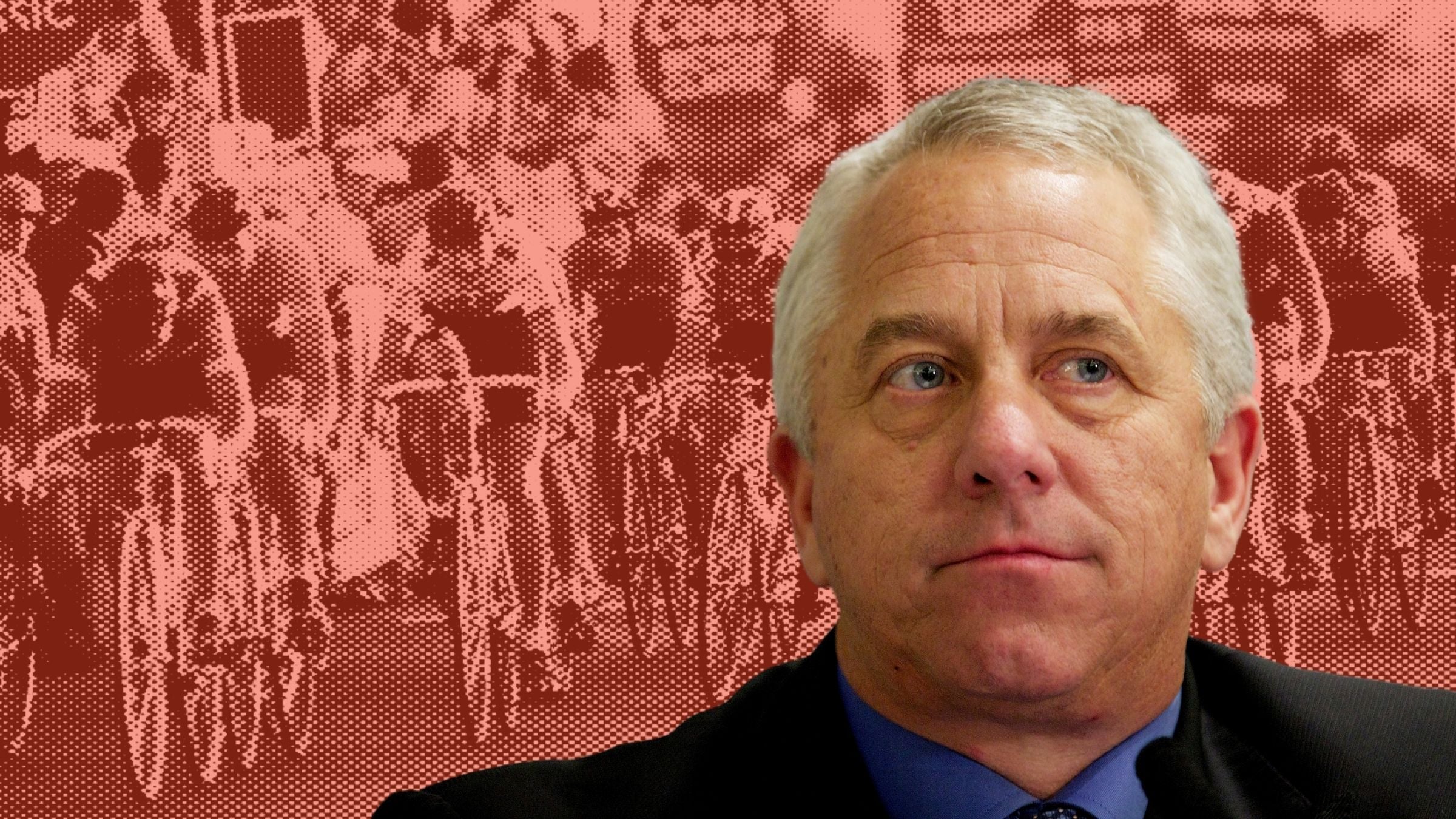 Greg Lemond speaks on doping in triathlon with a background of cyclists