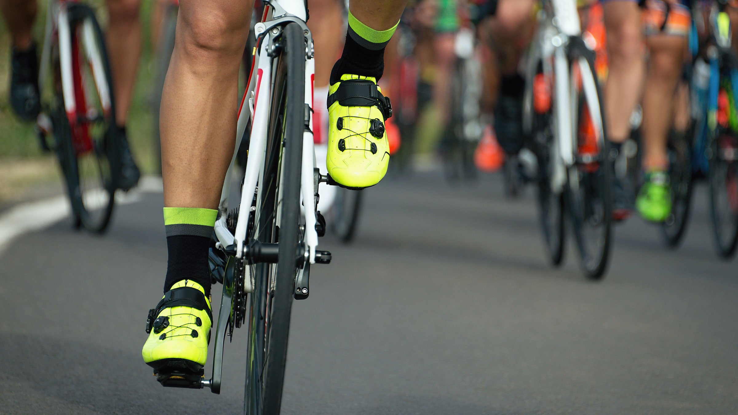 Numb Toes While Cycling 3 Root Causes Triathlete