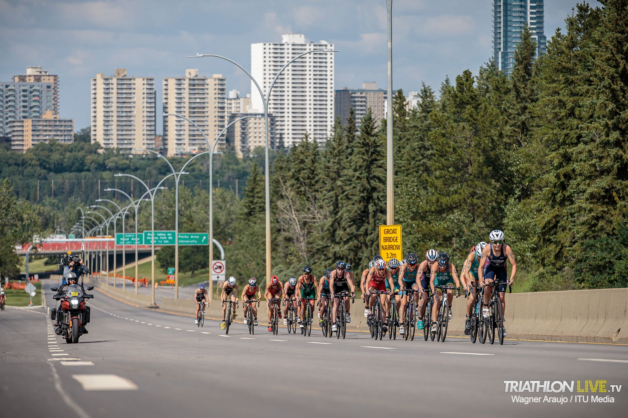 2019wtsedmonton155456__wag7871