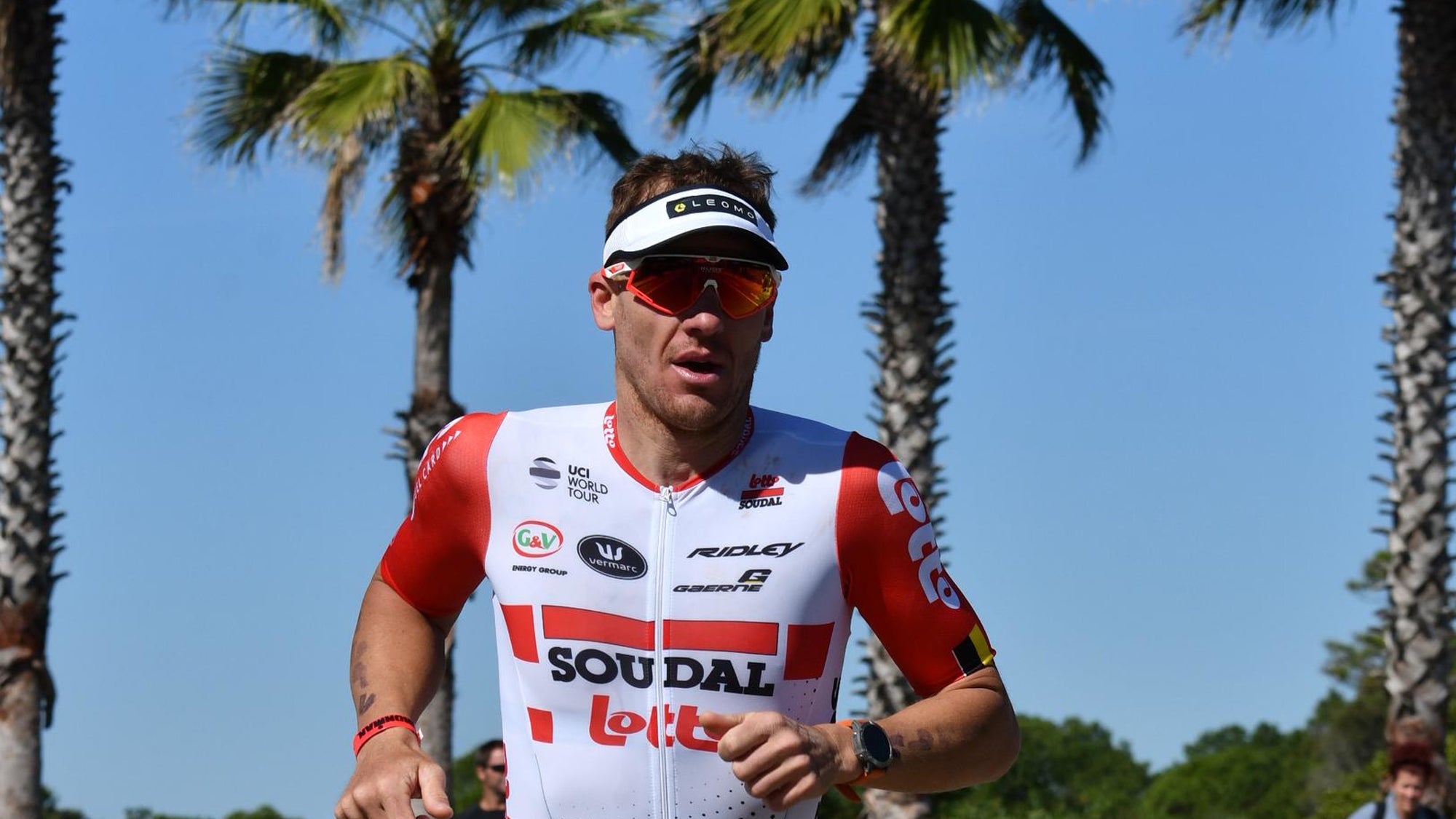 Adam Hansen: The Pro Cyclist on His Ironman Debut - Triathlete.com